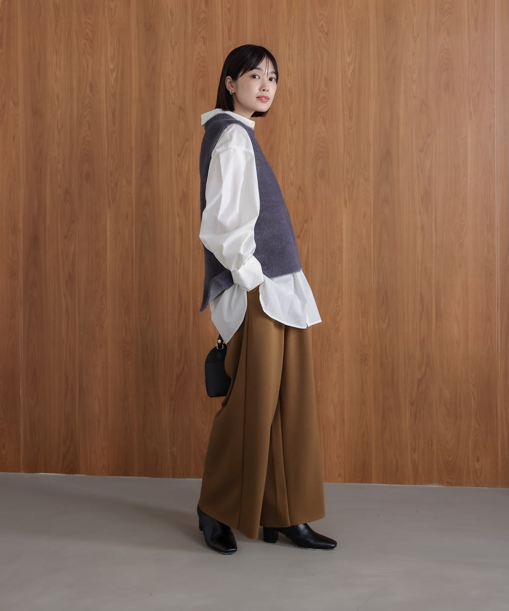 ダブルフェイスフェザースリットベスト