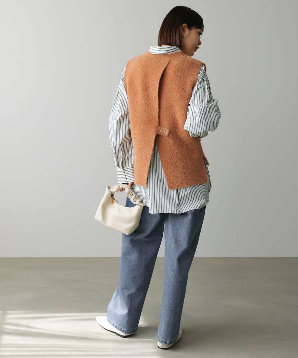 ダブルフェイスフェザースリットベスト