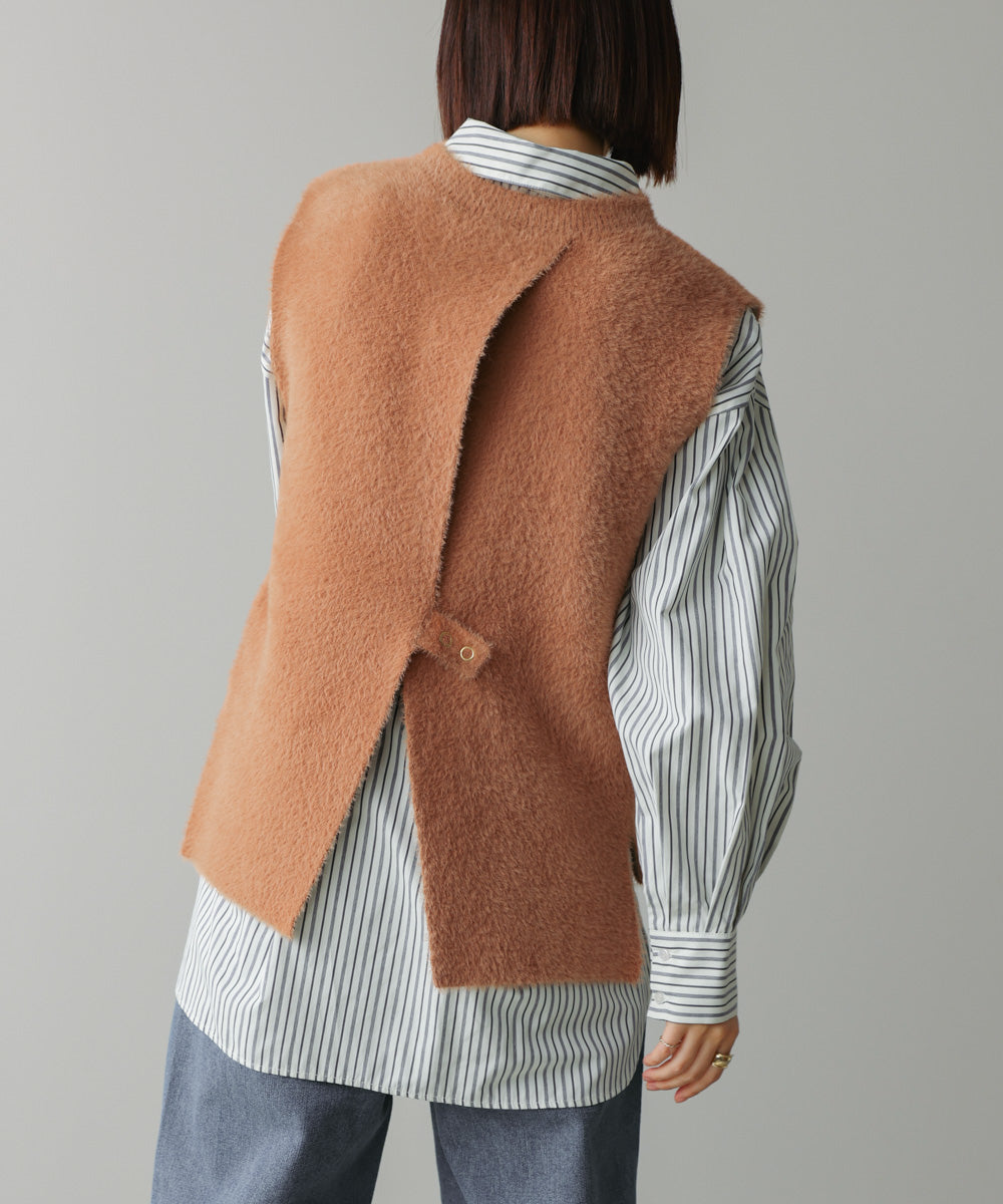 ダブルフェイスフェザースリットベスト