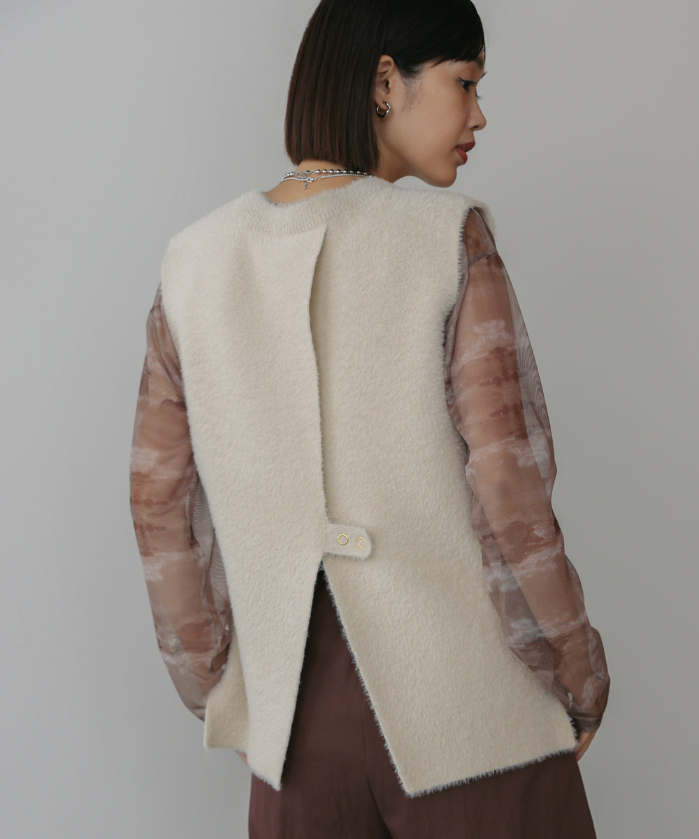 ダブルフェイスフェザースリットベスト