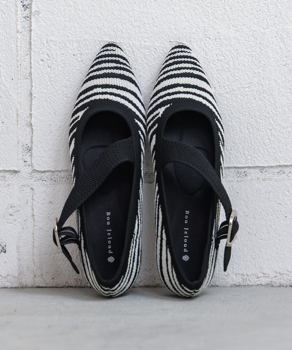 ベルトフィットパンプス