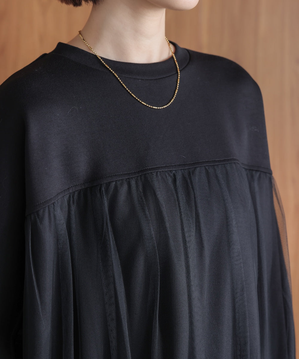 パウンドストレッチチュールプルオーバー