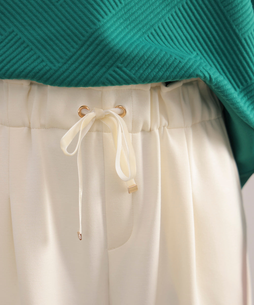 パウンドストレッチセミワイドパンツ