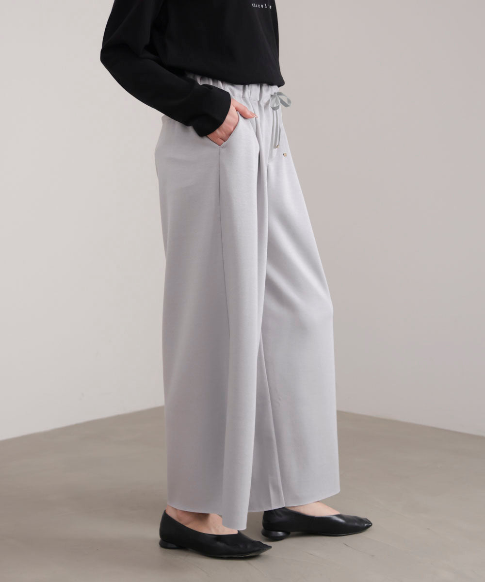 パウンドストレッチセミワイドパンツ