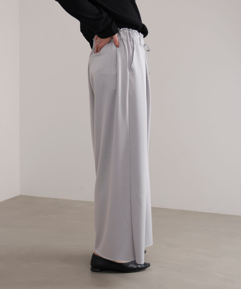パウンドストレッチセミワイドパンツ