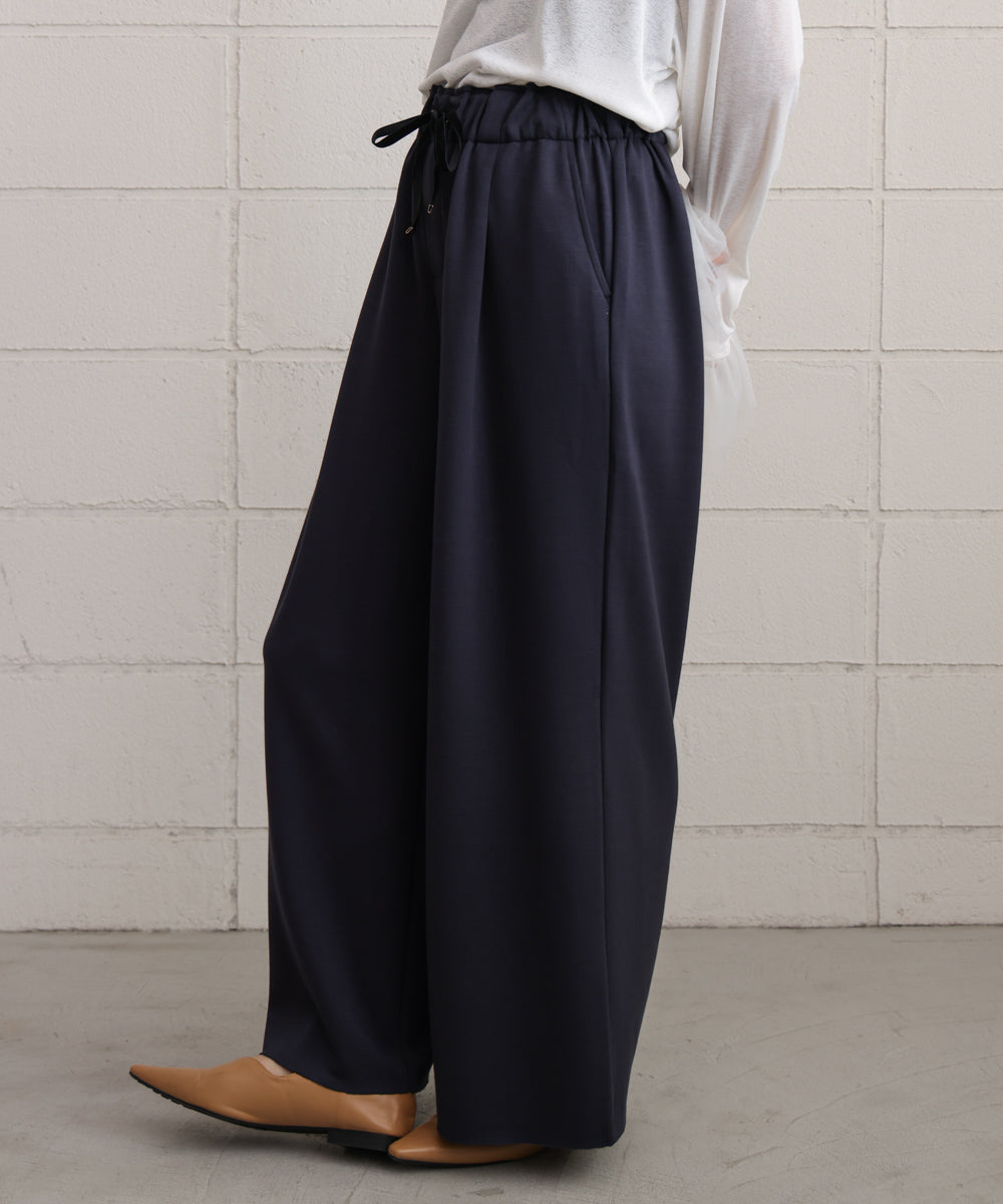 パウンドストレッチセミワイドパンツ