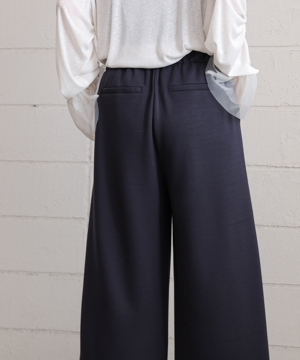 パウンドストレッチセミワイドパンツ