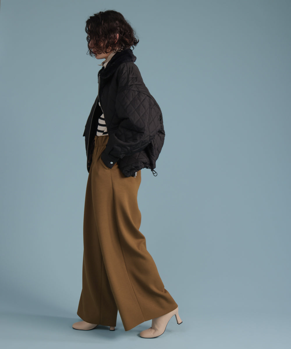 パウンドストレッチセミワイドパンツ