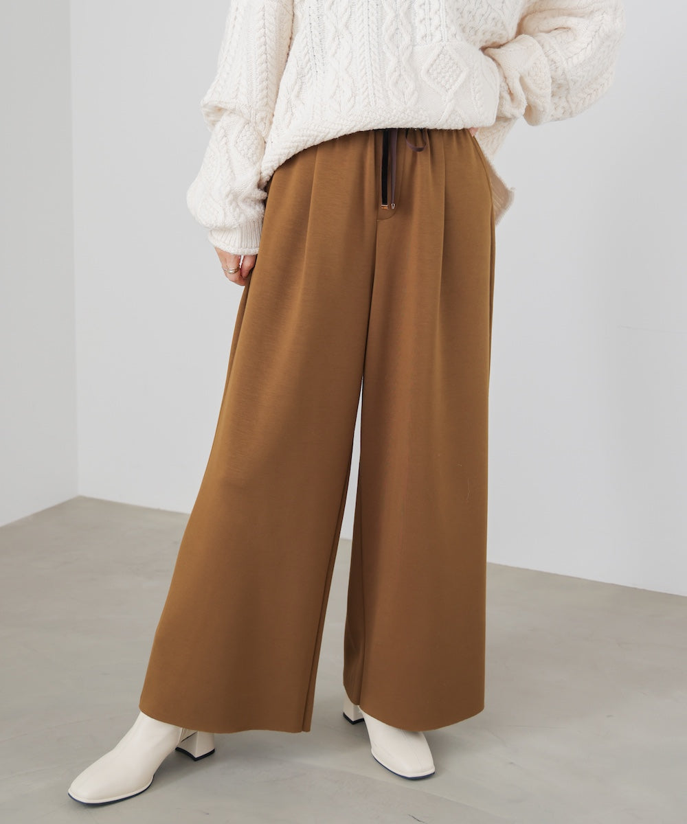 パウンドストレッチセミワイドパンツ