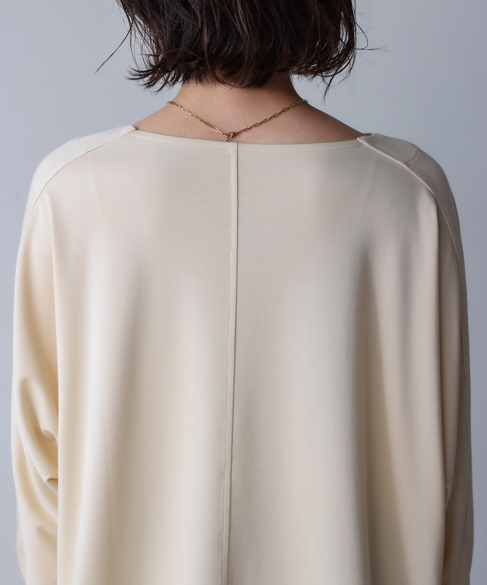 異素材ヘムドルマンプルオーバー