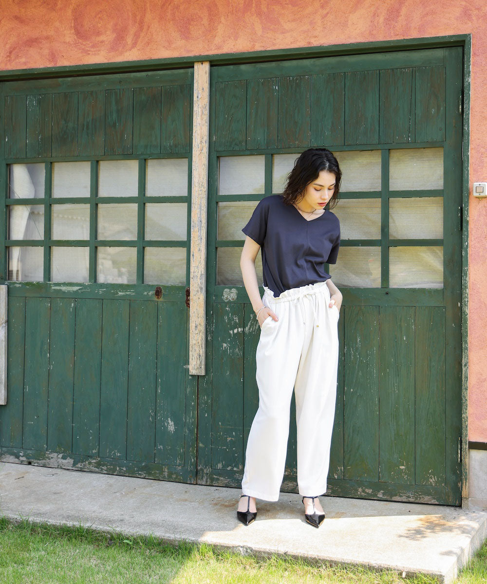 汗染み防止首元スッキリVネックTシャツ