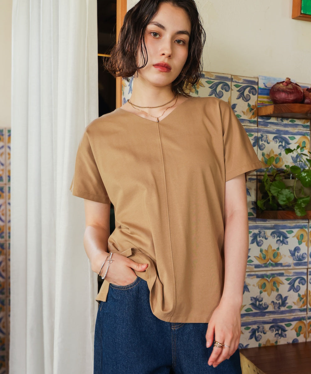 汗染み防止首元スッキリVネックTシャツ