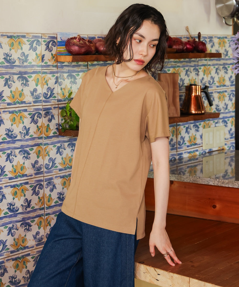 汗染み防止首元スッキリVネックTシャツ