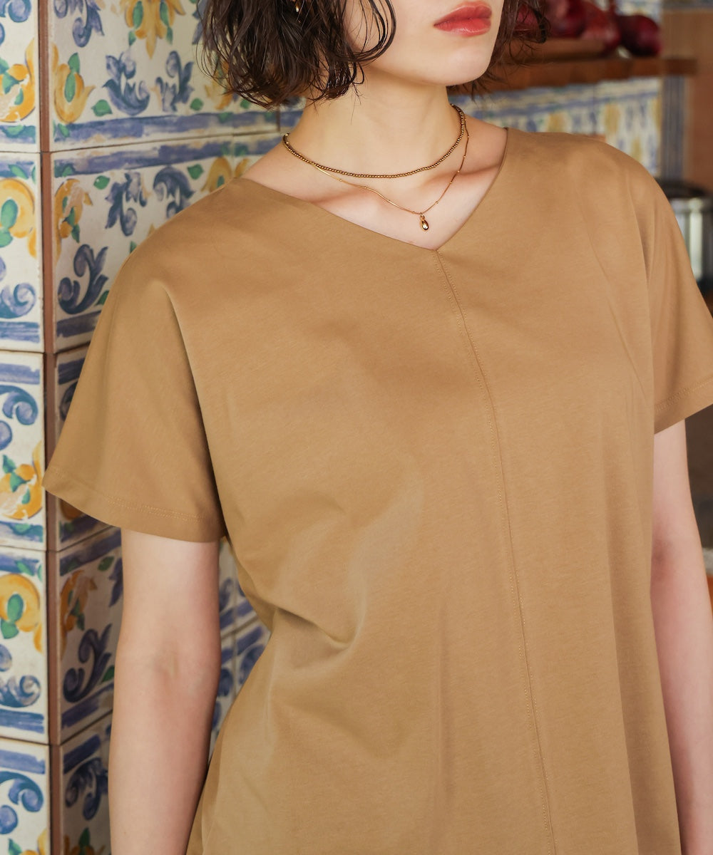 汗染み防止首元スッキリVネックTシャツ