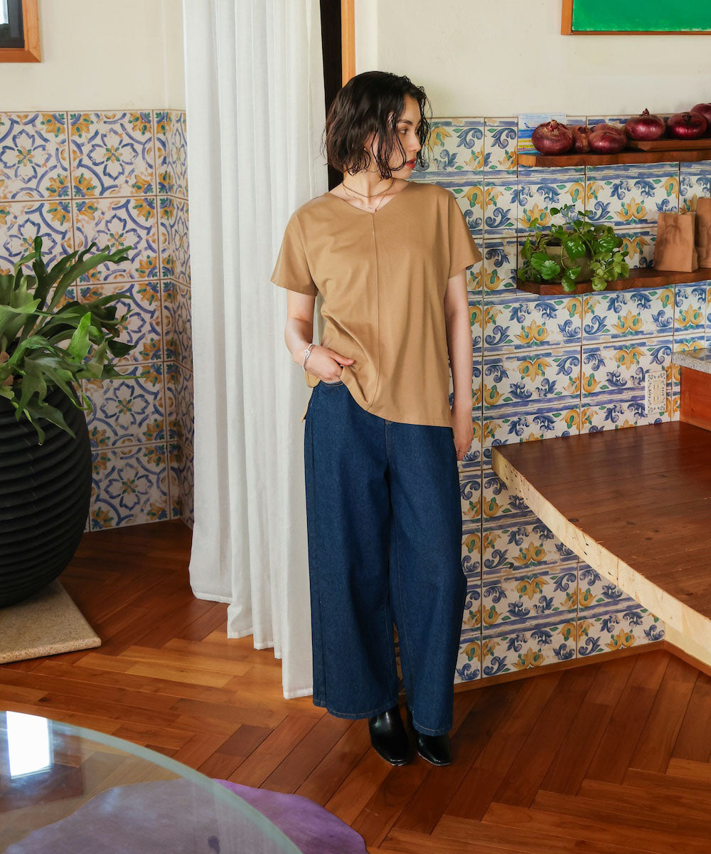 汗染み防止首元スッキリVネックTシャツ