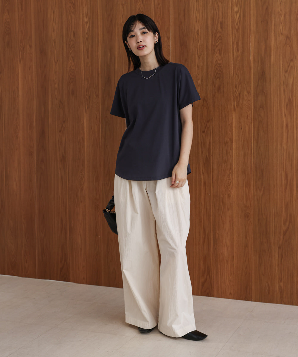 汗染み防止モックネックビューTシャツ