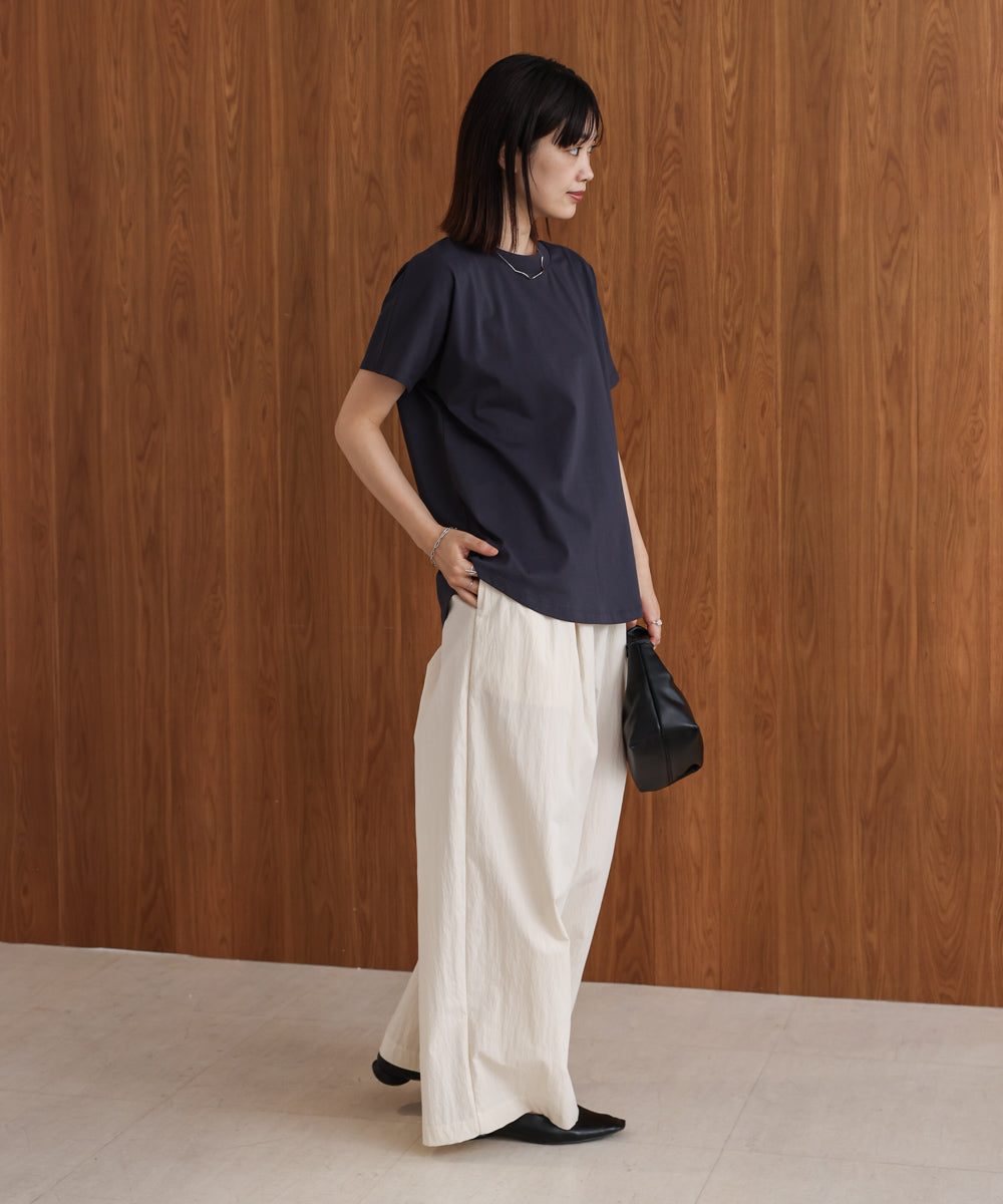 汗染み防止モックネックビューTシャツ