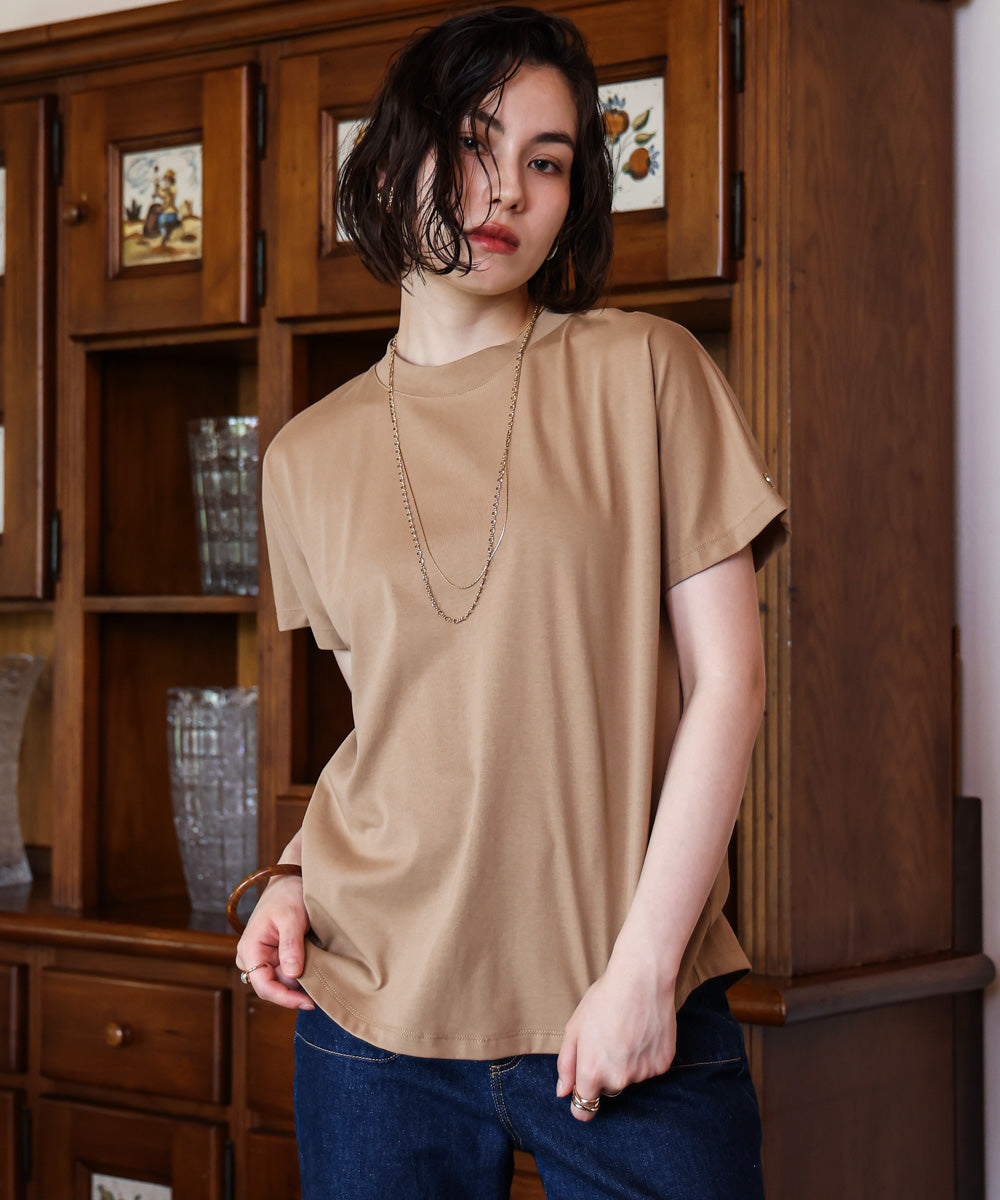 汗染み防止モックネックビューTシャツ