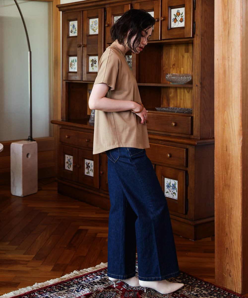 汗染み防止モックネックビューTシャツ