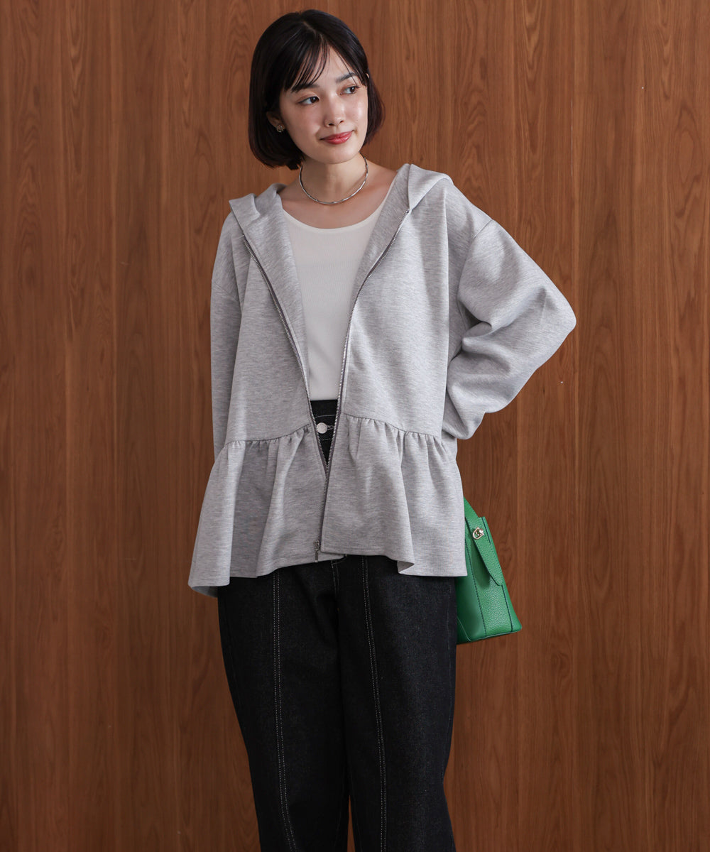 【WEB限定】ペプラムフレアパーカー