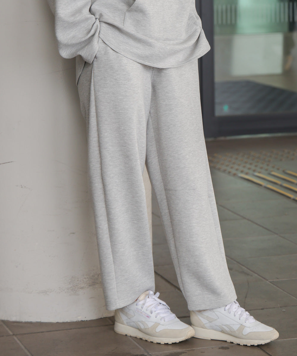 オフモードカーブパンツ