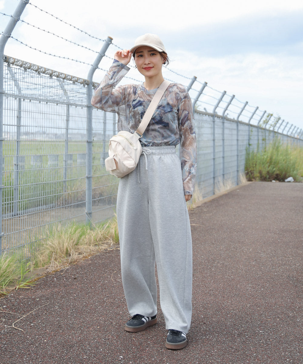 オフモードカーブパンツ