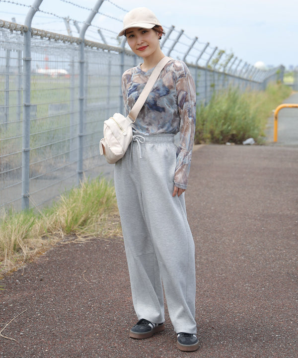 オフモードカーブパンツ