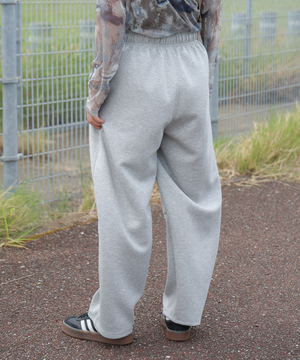 オフモードカーブパンツ