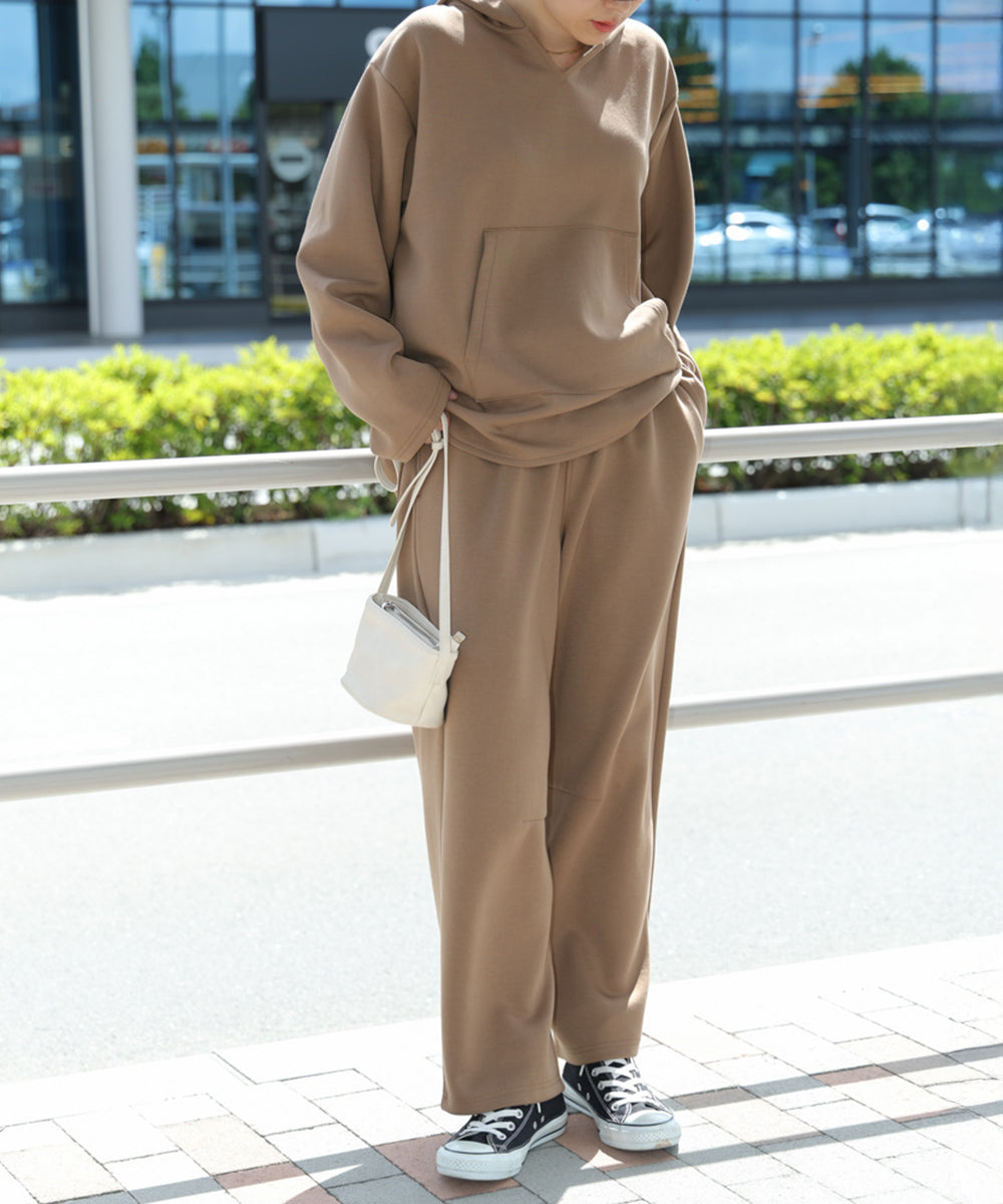 オフモードカーブパンツ