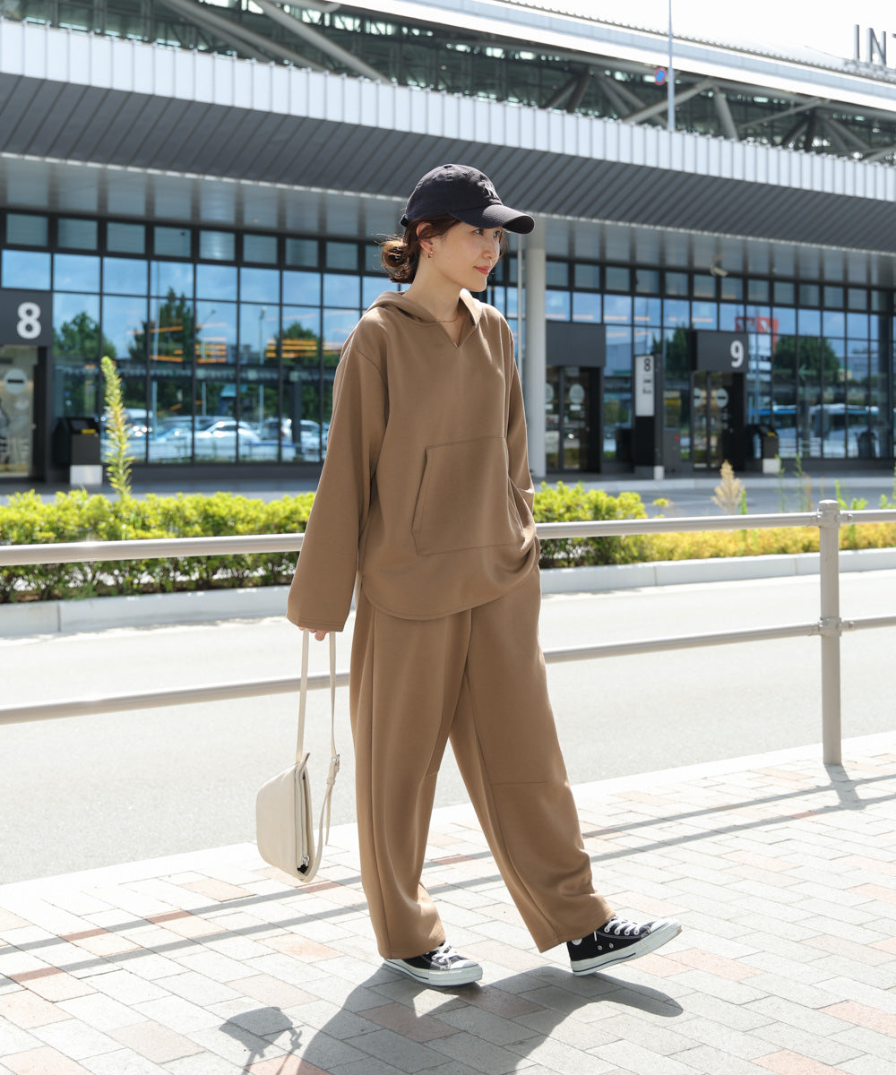 オフモードカーブパンツ