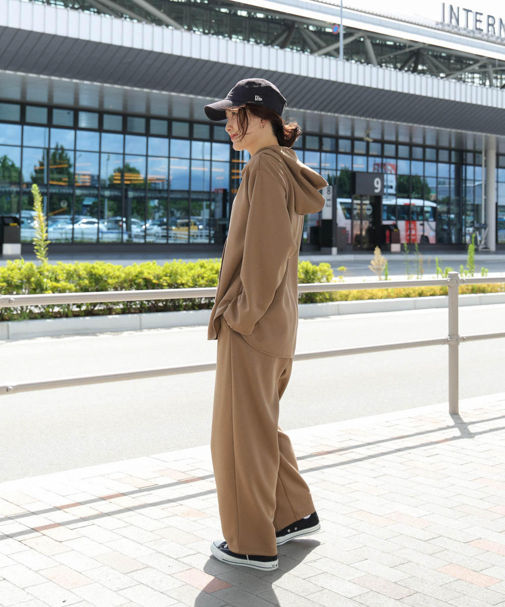 オフモードカーブパンツ