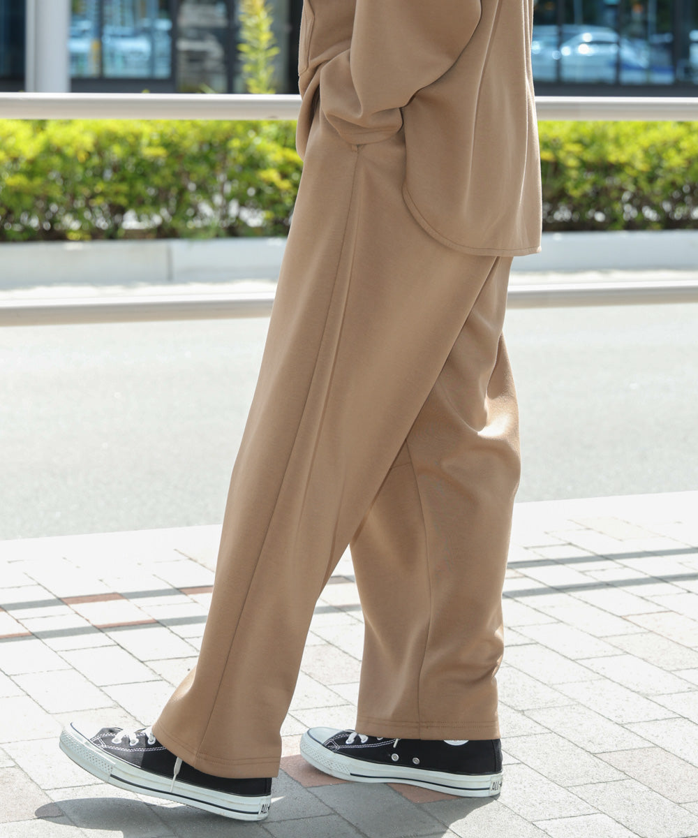 オフモードカーブパンツ