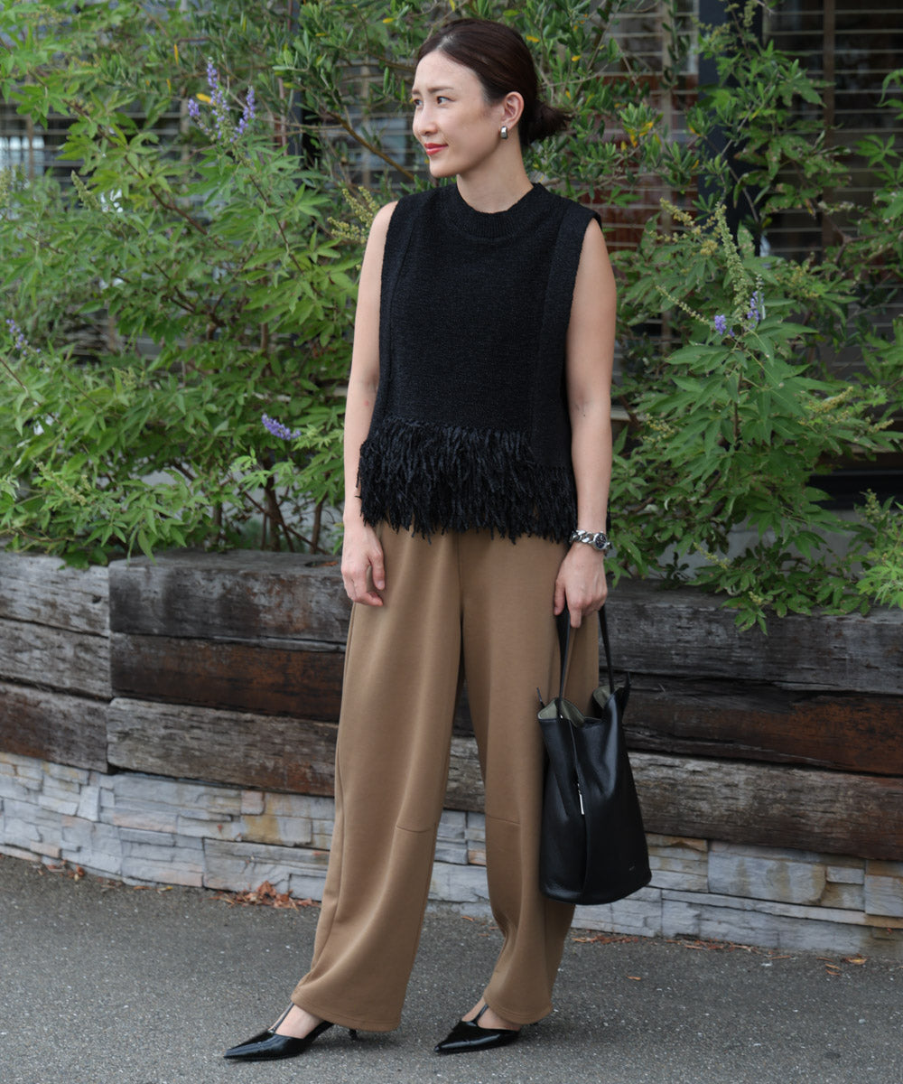 オフモードカーブパンツ