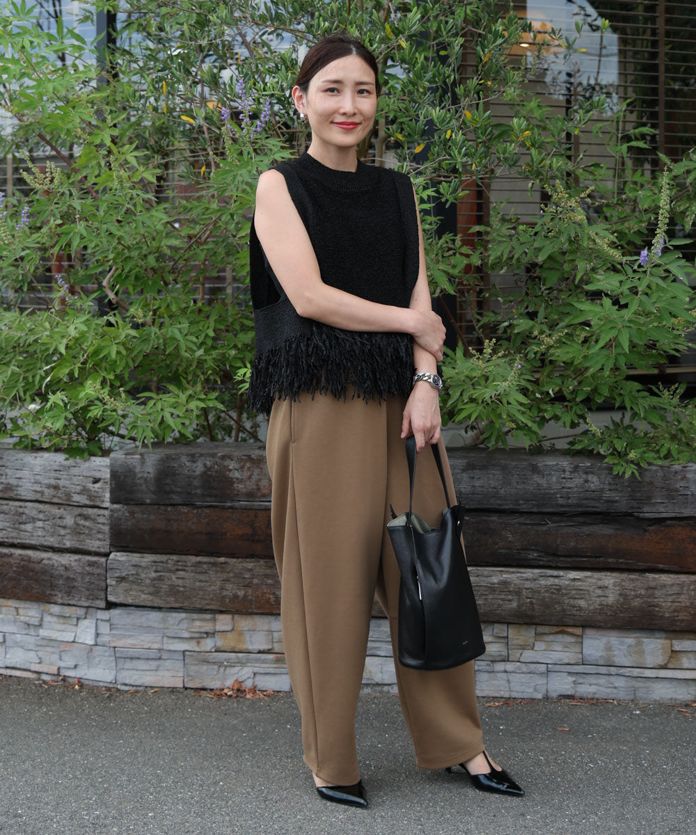 オフモードカーブパンツ