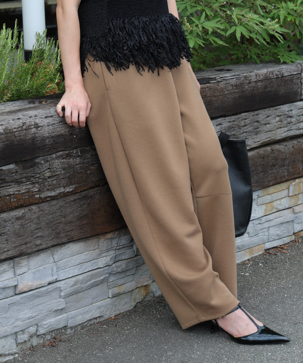 オフモードカーブパンツ