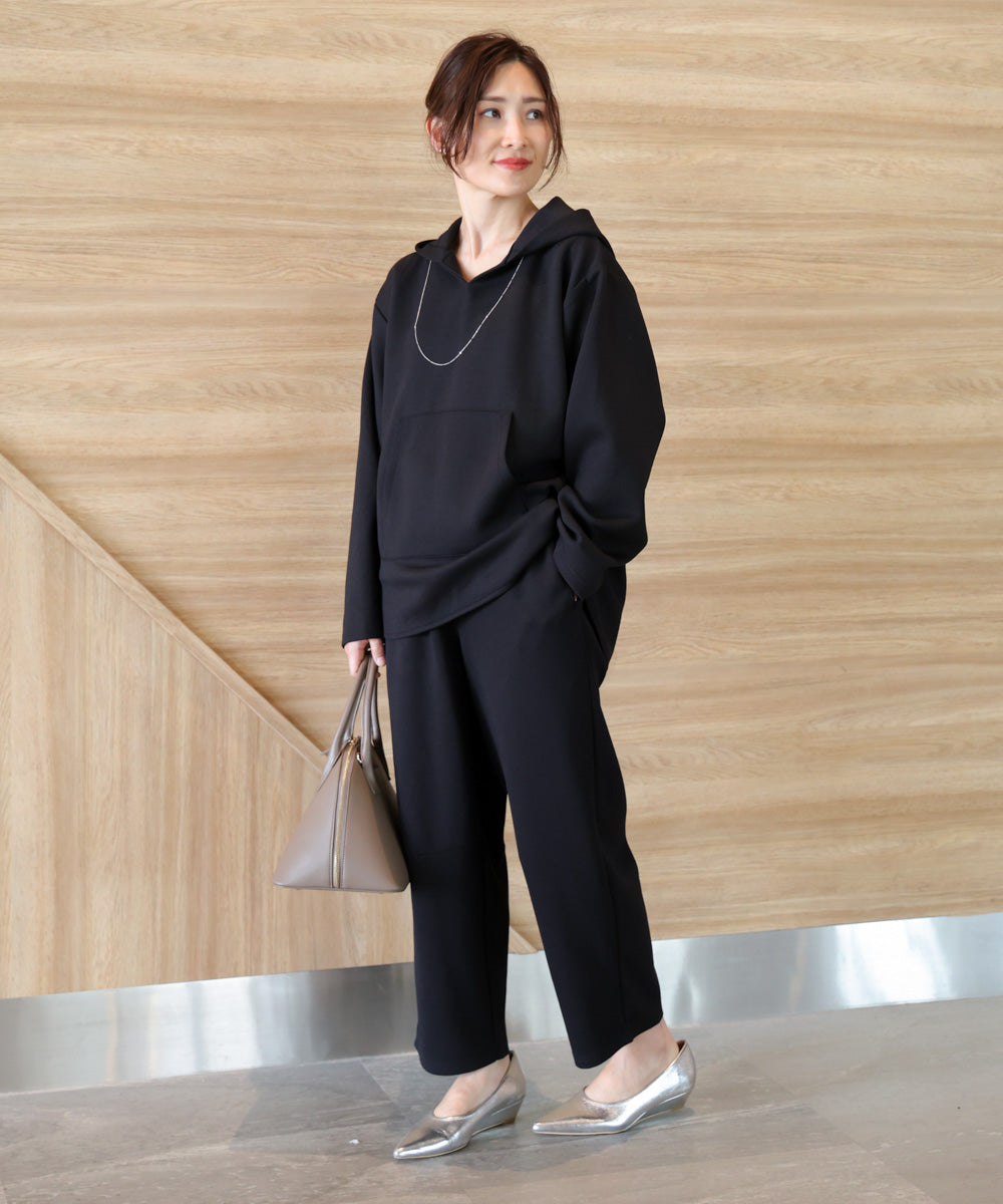 オフモードカーブパンツ