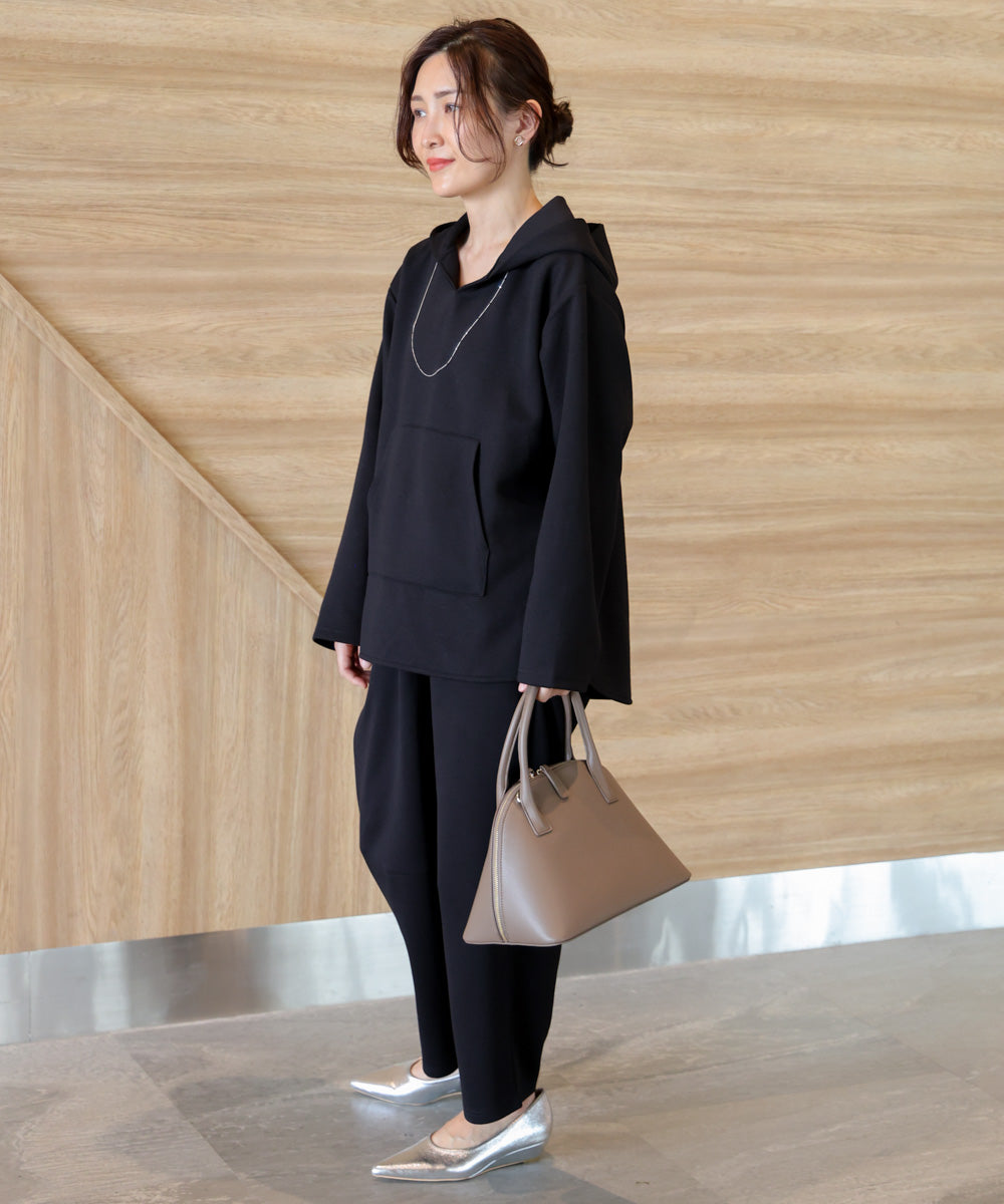 オフモードカーブパンツ