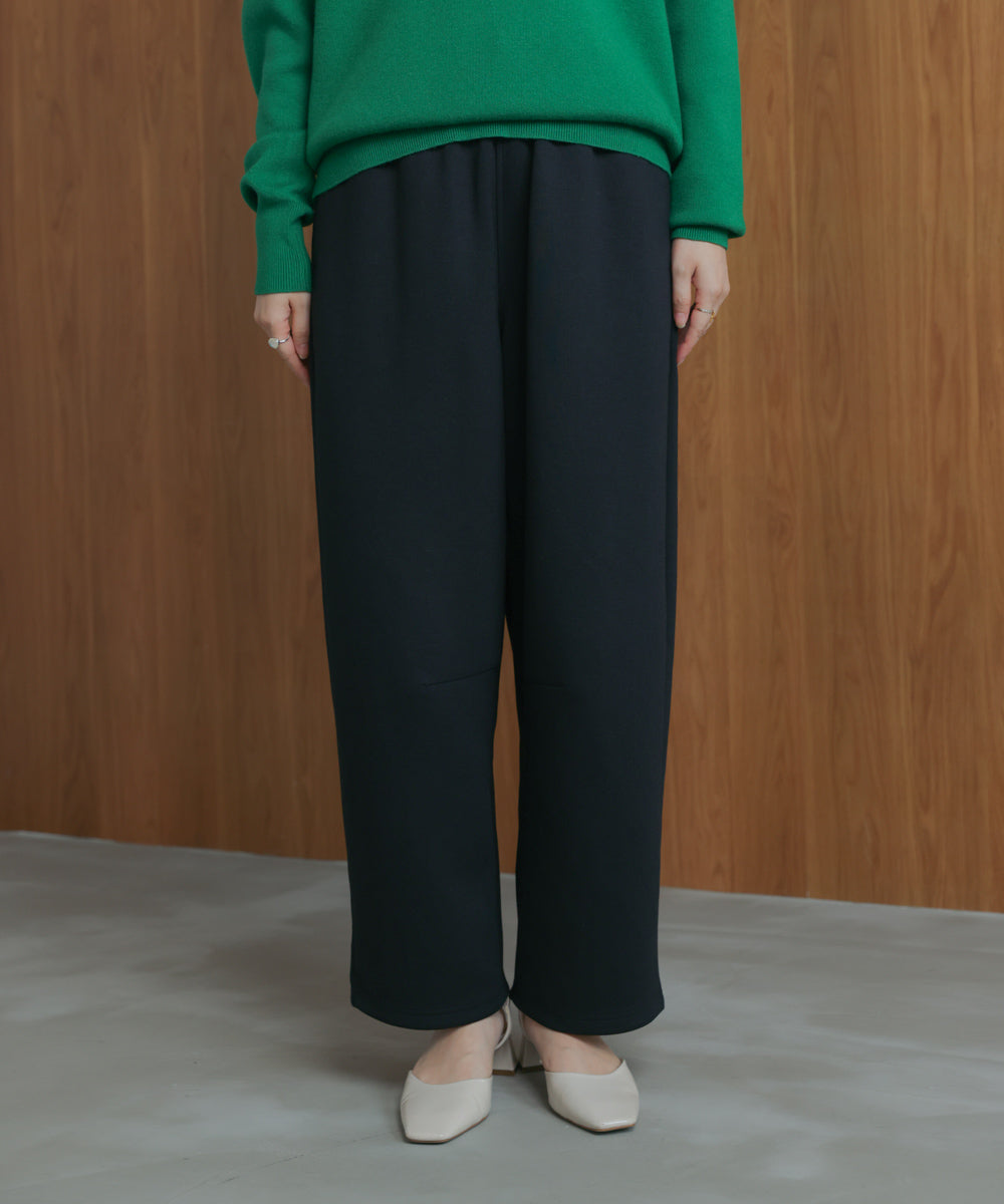 オフモードカーブパンツ