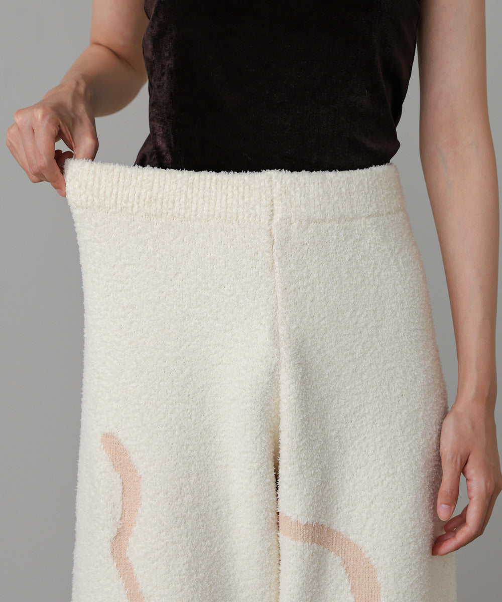 ウェーブモチーフふわもちパンツ