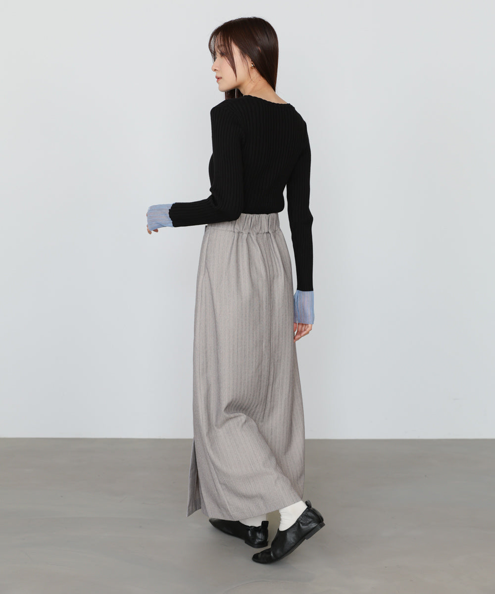 ピンストライプサイドプリーツスカート