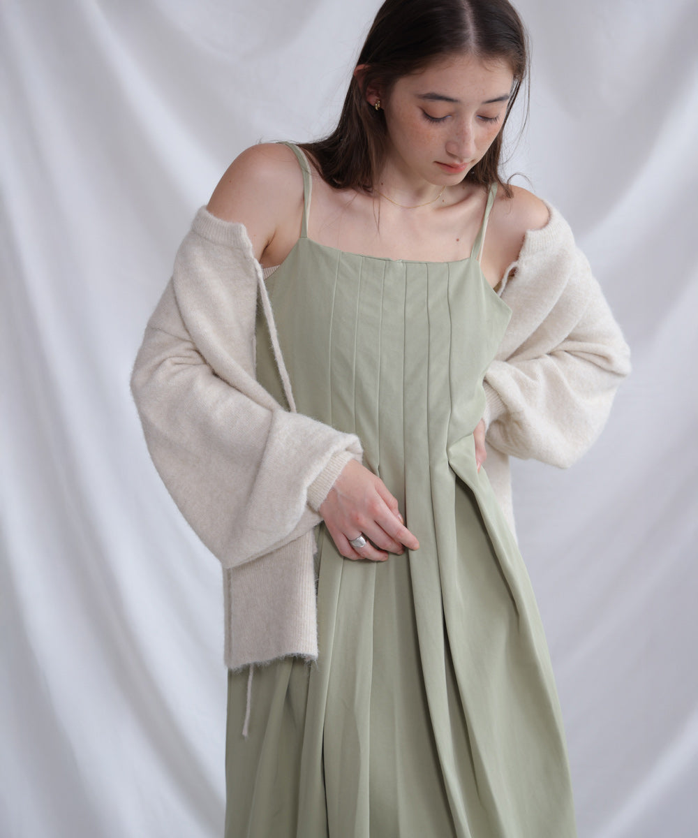 前後2WAYニットトップス+タックキャミワンピース