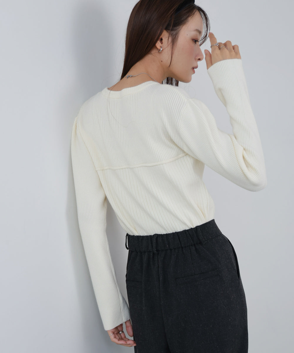 ビスチェライクニットトップス