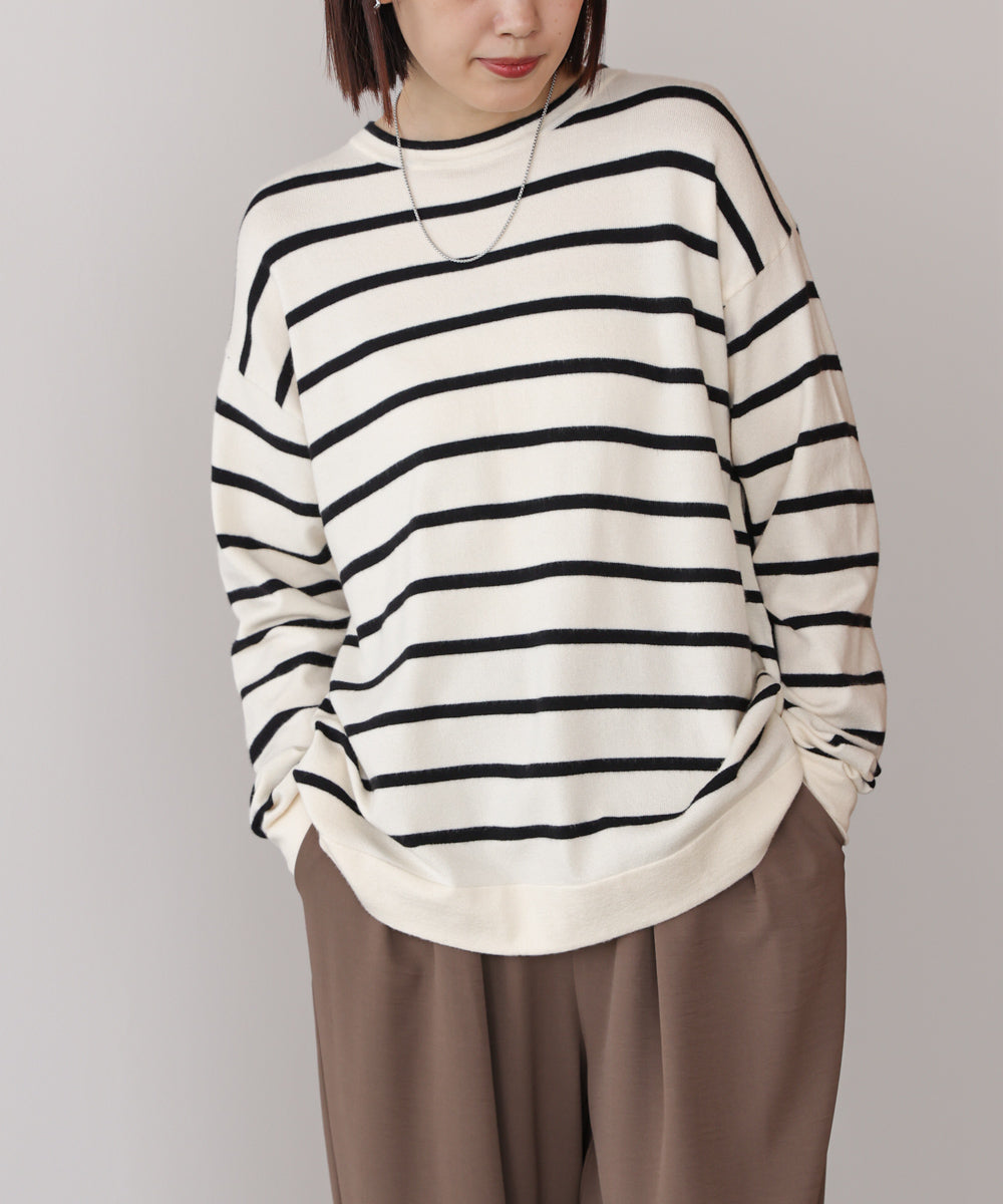 バックチュールニット