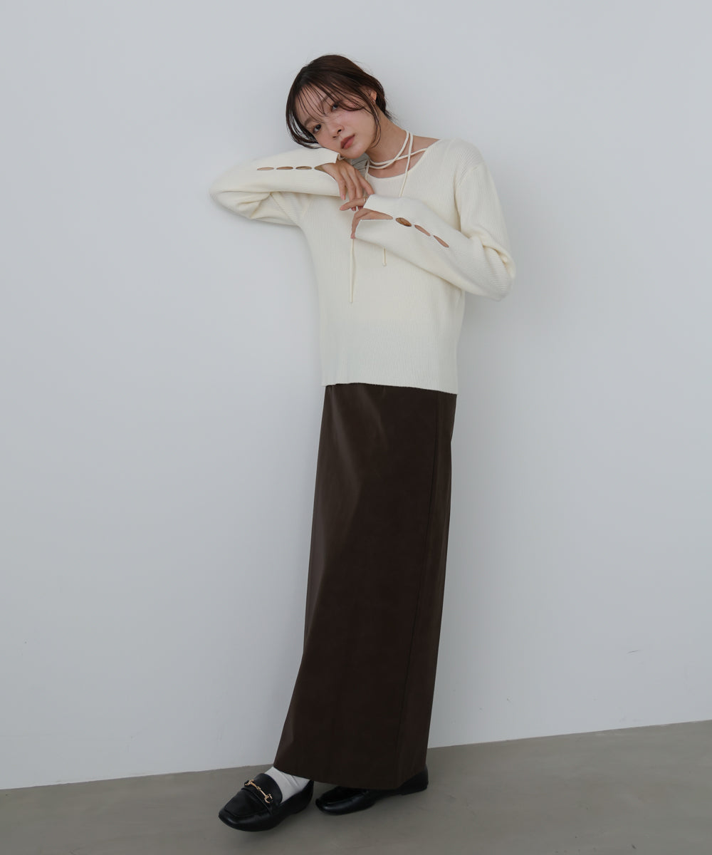 スリットニットトップス