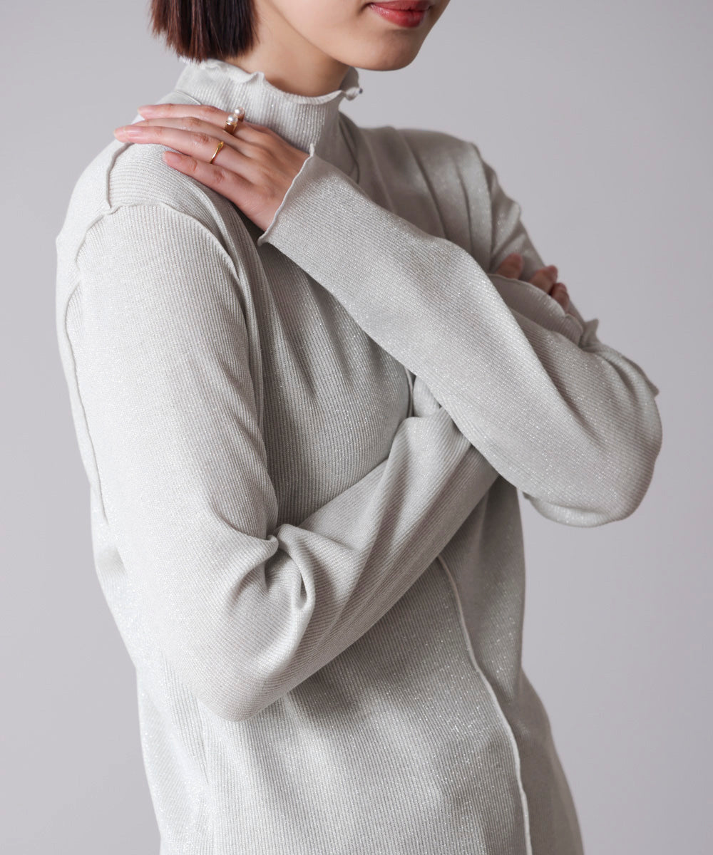 ラメカットソーハイネックインナー