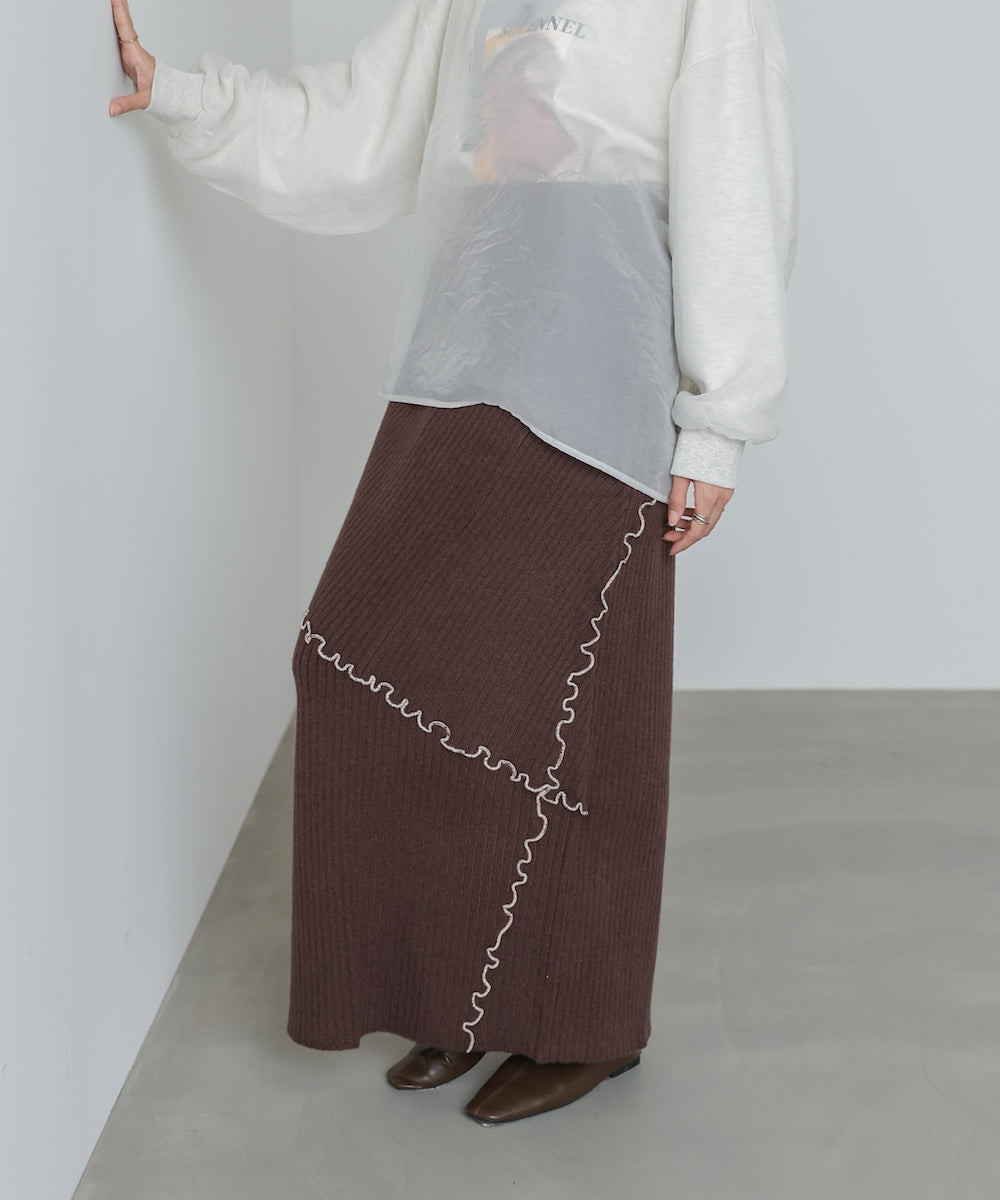 ランダムメロウニットスカート