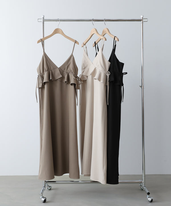 ペプラムキャミワンピース