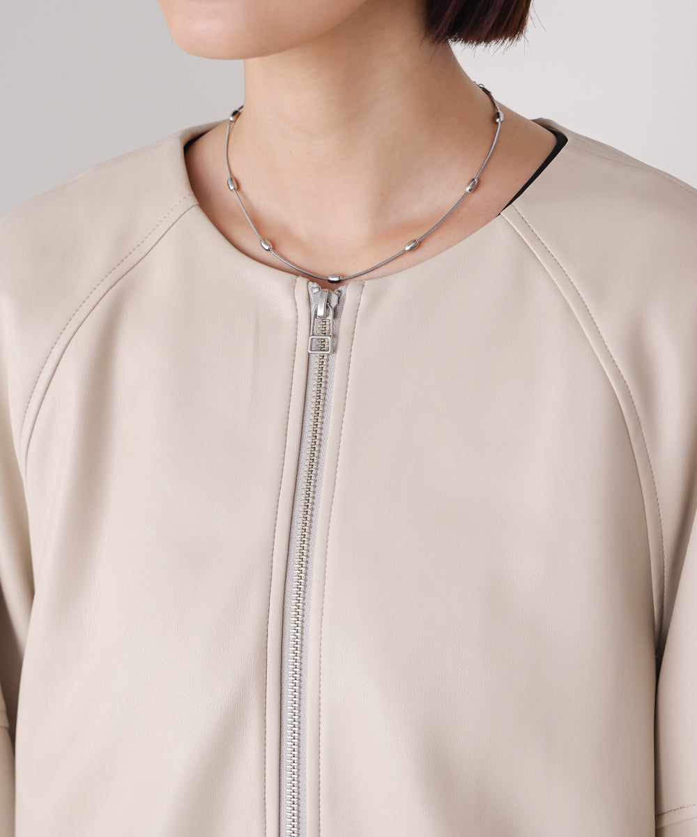 フレアスリーブフェイクレザージャケット