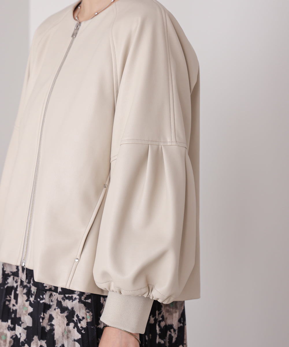 フレアスリーブフェイクレザージャケット