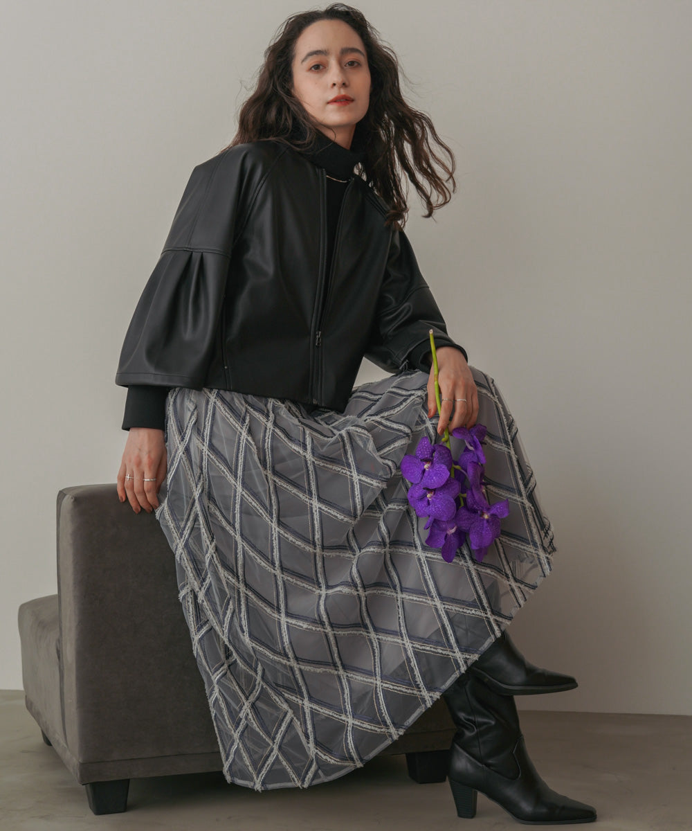 フレアスリーブフェイクレザージャケット